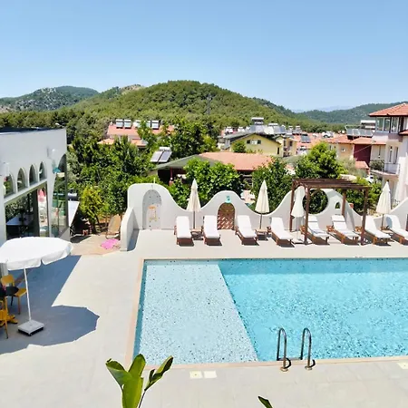 Lina Life * フェティエ