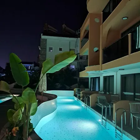 Lina Life フェティエ