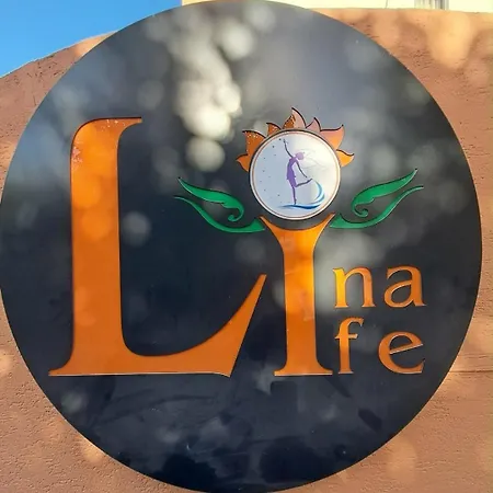 아파트 Lina Life 페티예